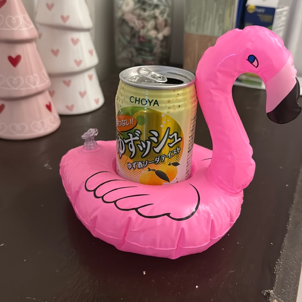 Flamingo pool floatie